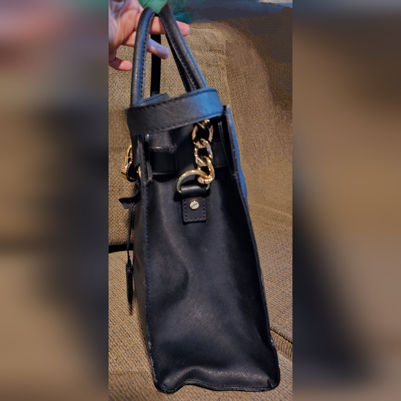 Michael Kors Hamilton Extra Large Saffiano leather EUC - Picture 4 of 16